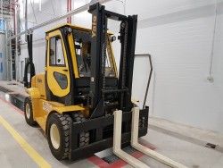 Металлическая кабина на погрузчик Yale 6-7т